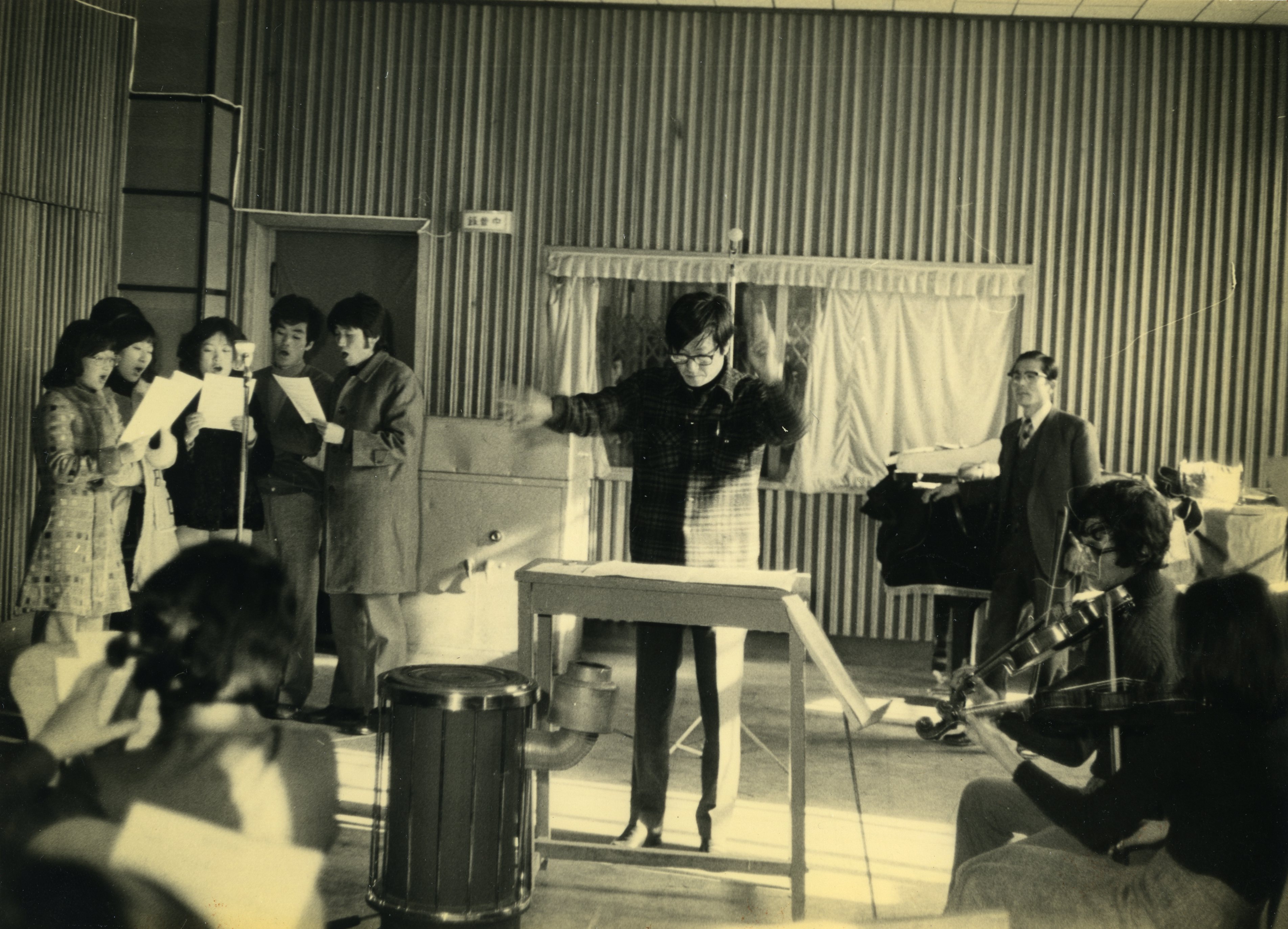 19740000_(KNOU.I8661)교가 녹음_01.jpg 첨부 이미지