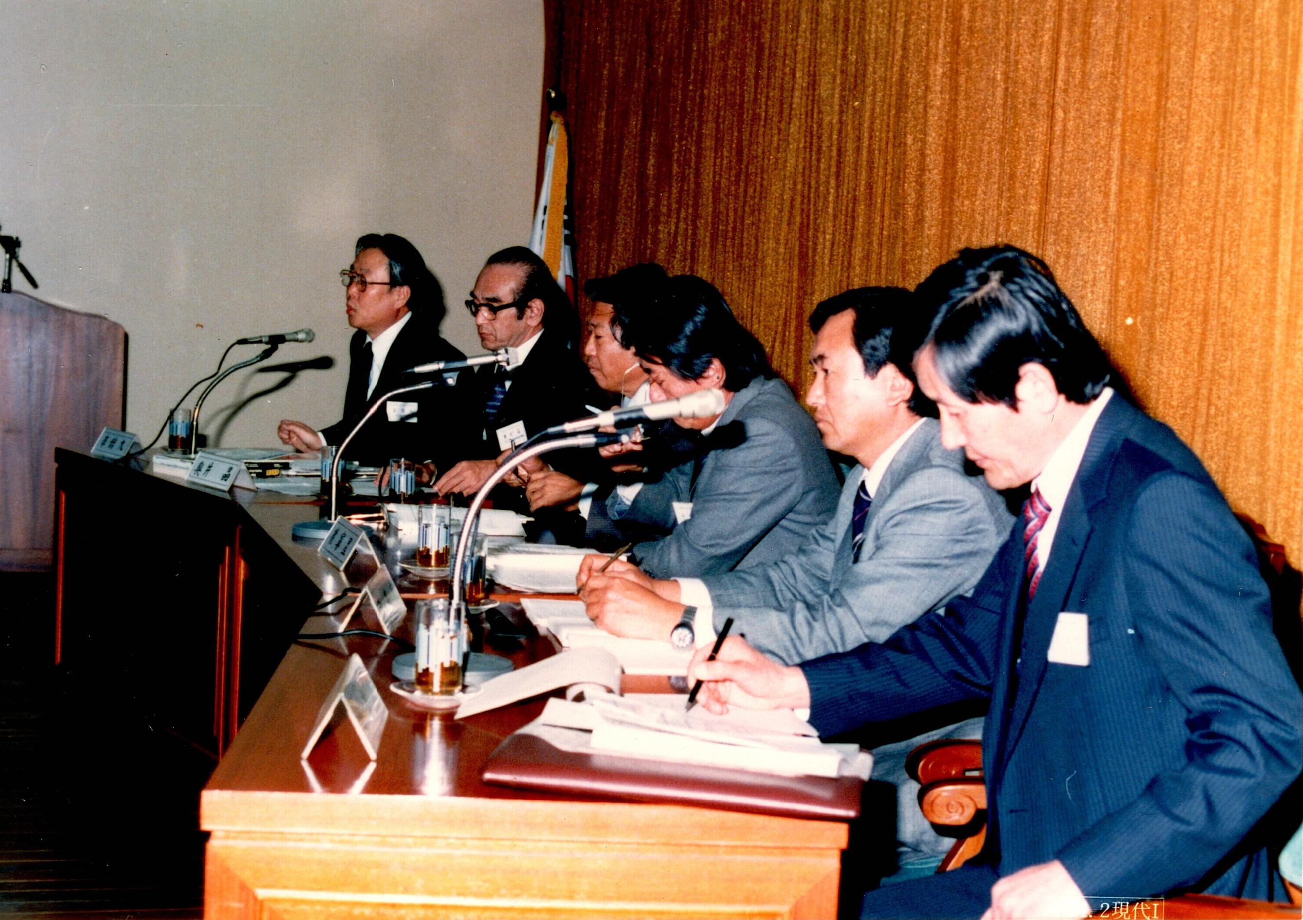 19810301 전산처리실(전자계산소 전신) 개원식.jpg 첨부 이미지